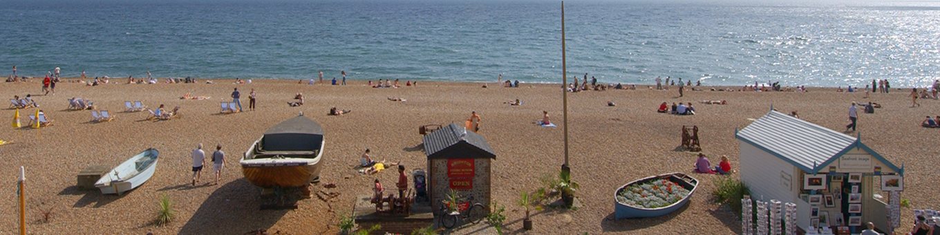 People enjoying Brighton beach