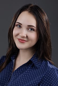 A head and shoulders image of Esme Morcom