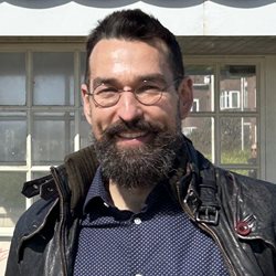 Nik Nikolic profile photo