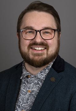 A head and shoulder photo of Dr Rich Gorman
