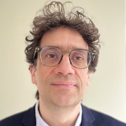 Simon Waddell profile photo